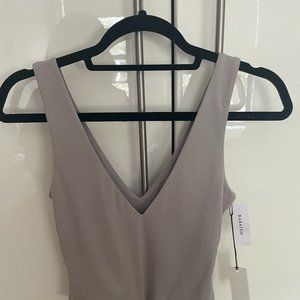 Aritzia Babaton Lavender Body Suit NEVER WORN TAGS ON Size small